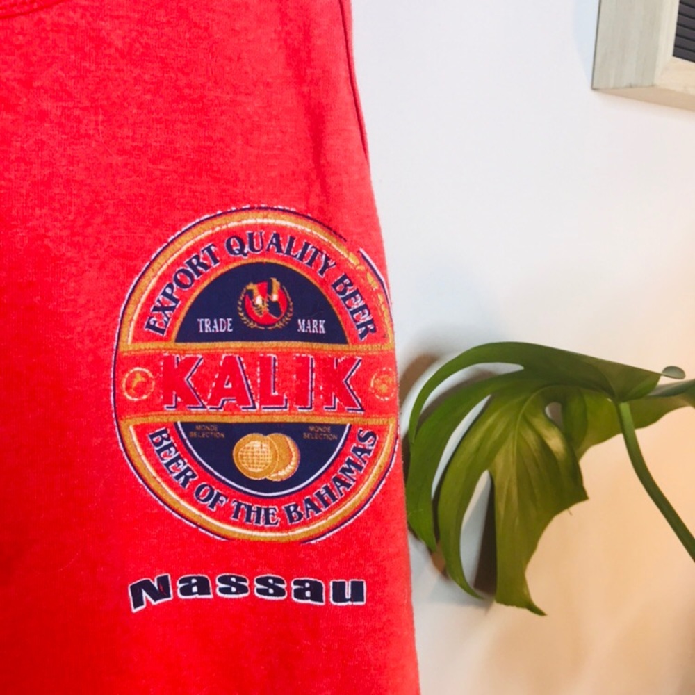 VTG vsco Bahamas Beer Graphic Oversized Tank - Picture 2 of 5